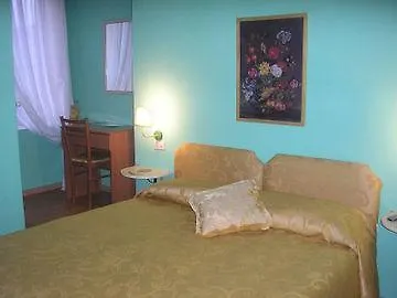 Hotel Margaret Roma 2*,  Italia